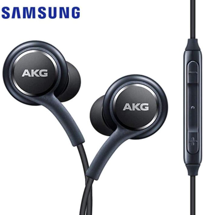 Auricolari per Samsung Galaxy S8 e S8 Plus, nere AKG [EO-IG955]