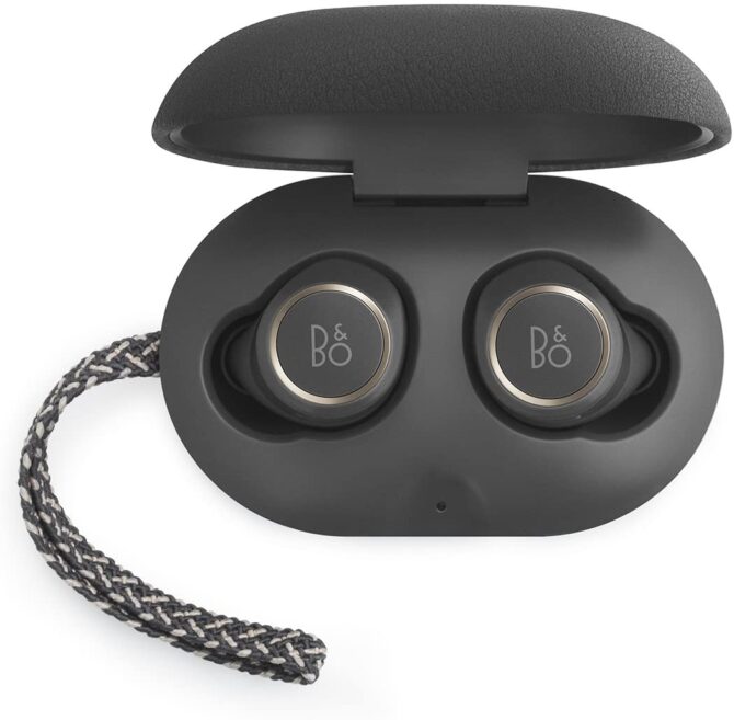 B&O PLAY di Bang & Olufsen BeoPlay E8 - Auricolari True Wireless con Custodia di Ricarica