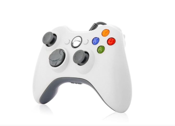 Controller xbox 360 con filo compatibile FOYU FO-360YX